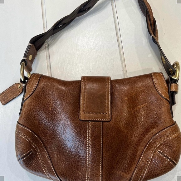 Coach Brown Leather Shoulder Bag - Picture 2 of 4